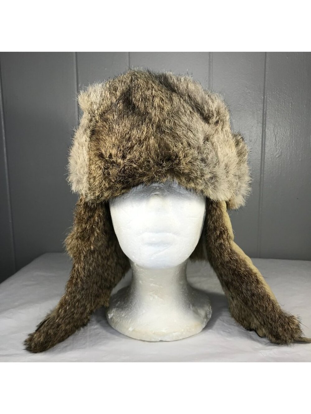 Vintage Mad Bomber Trapper Hat Mens Medium Ear Flap Camo Tan Rabbit Fur